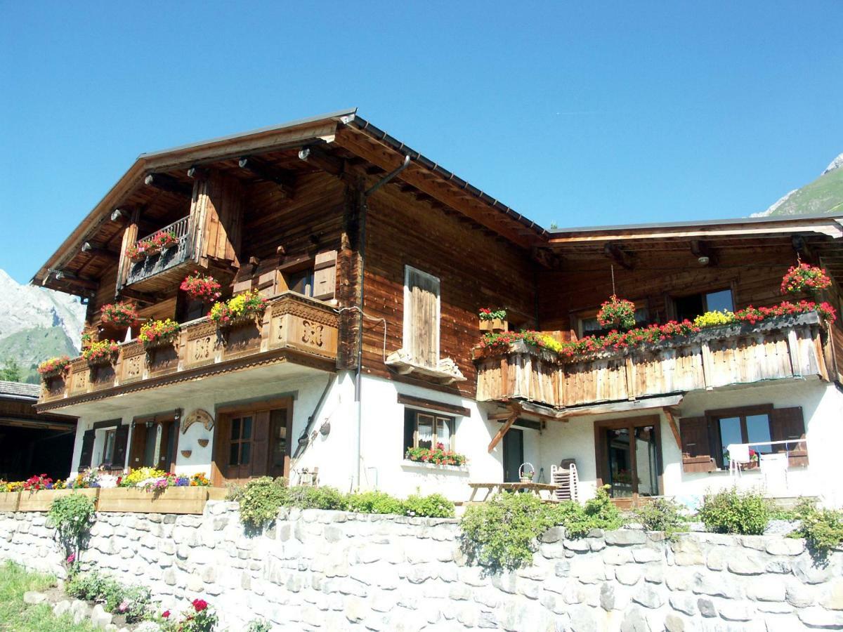 Les Fenetres Du Mont Blanc Apartment Ла Жиета Екстериор снимка